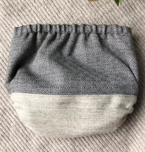 Load image into Gallery viewer, Woolberry Wool Cover (Medium)