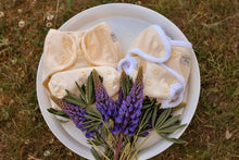 Load image into Gallery viewer, Bells Bumz Size 1 (Newborn+) Wrap