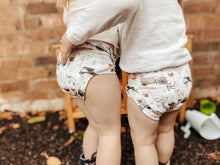 Load image into Gallery viewer, Little Butt Kind Bamboo Pre flat