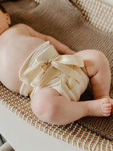 Load image into Gallery viewer, Weekings Diapers Tie Up Super Soaker Pre flat