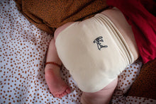 Load image into Gallery viewer, Little Butt Kind Modal Pre flat