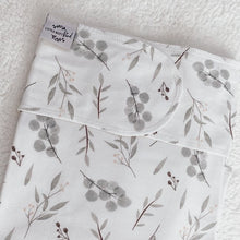 Load image into Gallery viewer, Little Butt Kind Bamboo Pre flat