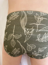 Load image into Gallery viewer, Little Butt Kind Bamboo Pre flat