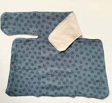 Load image into Gallery viewer, Weekings Diapers Cotton Day time pre flat M (OSFM)