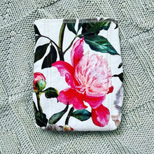 Load image into Gallery viewer, Nulu Stretchy Organic Cotton Contour Pre flat